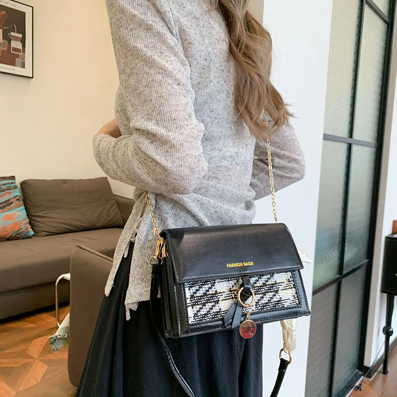 White Korean Style Shoulder Bag for Women 2026 - Image 2