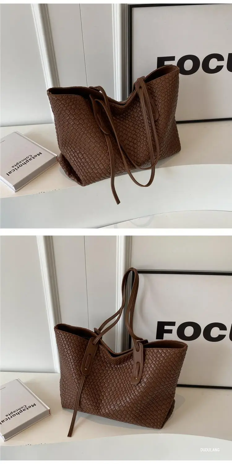 Black Woven Shoulder Bag for Women Large Capacity Commuter Style — feature 18