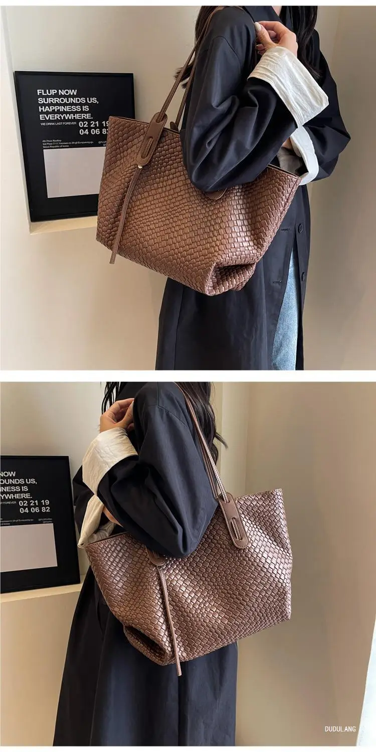 Black Woven Shoulder Bag for Women Large Capacity Commuter Style — feature 7