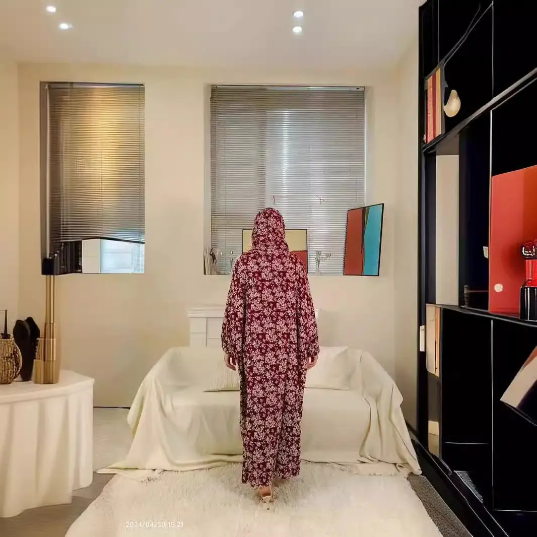 Women's Traditional Scarf Clothing, Comfortable and Breathable African Print Robe — feature 3