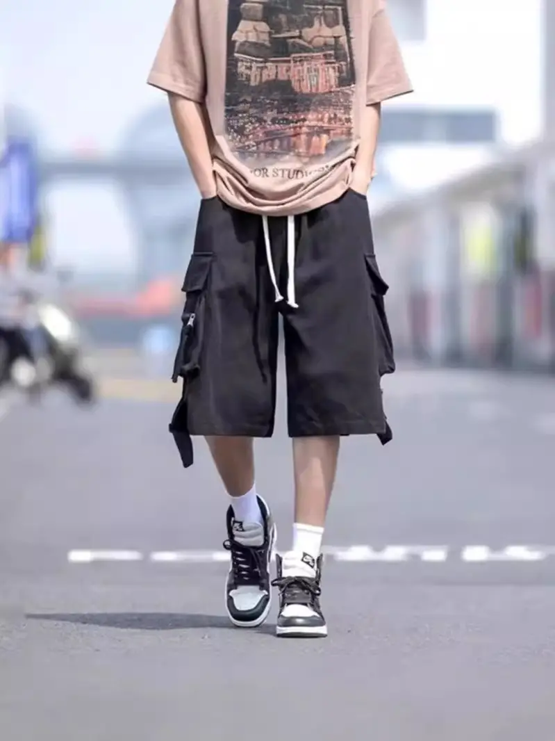 Wine Red Retro Tooling Shorts Men Summer Loose Wide-leg Knee-length Pants - Image 6
