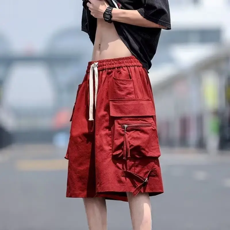 Wine Red Retro Tooling Shorts Men Summer Loose Wide-leg Knee-length Pants — feature 3