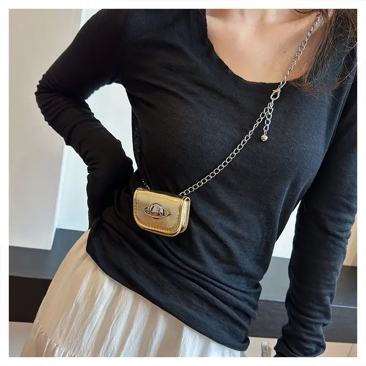 Retro Mini Crossbody Bag Black 2024 Summer — feature 10