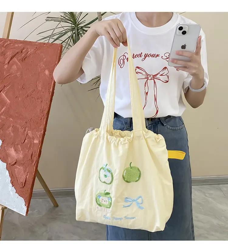 Cute Embroidered Women's Shoulder Bag Orange Large Capacity — feature 12