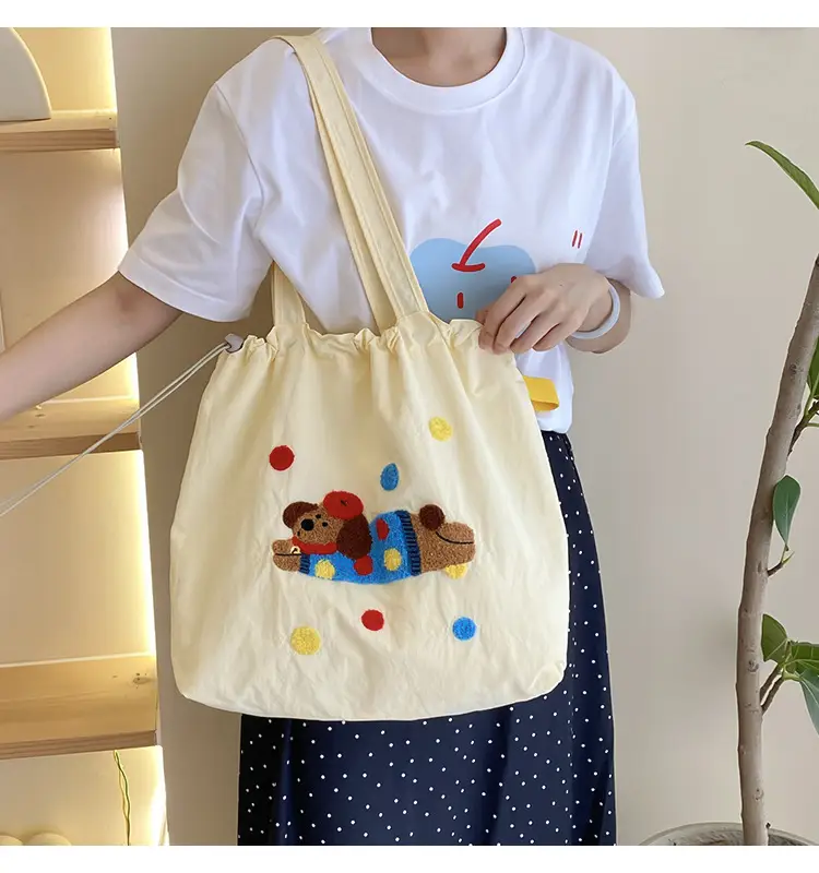 Cute Embroidered Women's Shoulder Bag Orange Large Capacity — feature 16