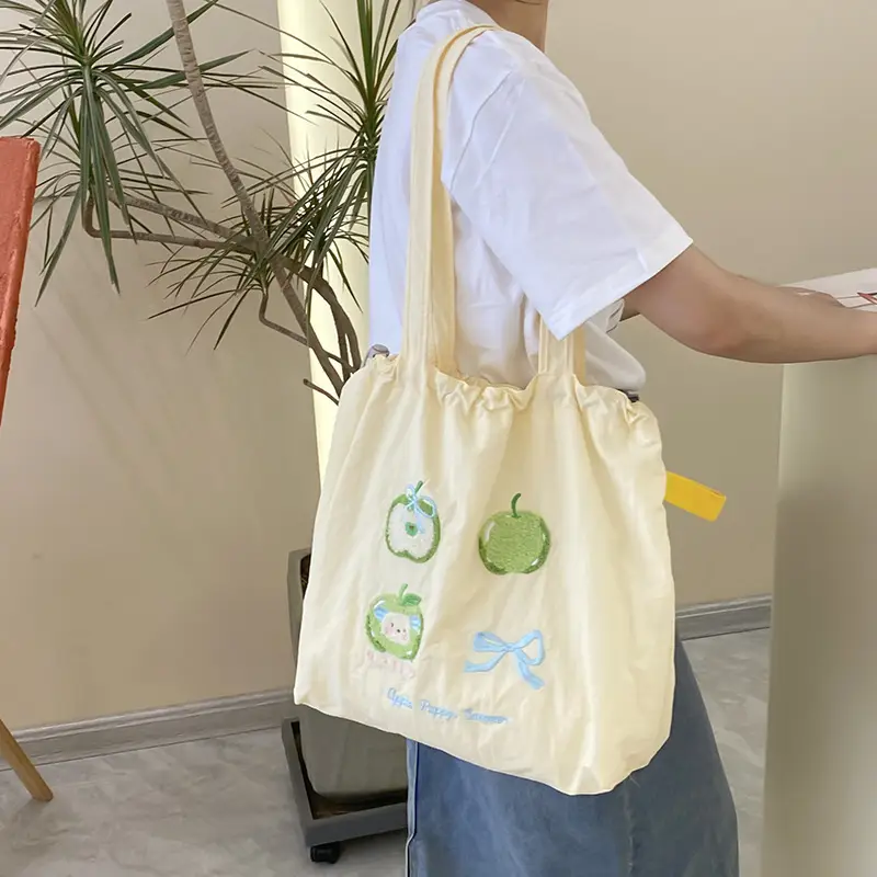 Cute Embroidered Women's Shoulder Bag Orange Large Capacity - Image 4