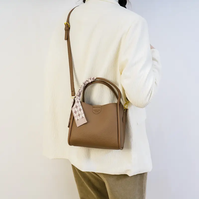 Women's Brown H-Style Shoulder Bag with Bow Accessory - Image 5