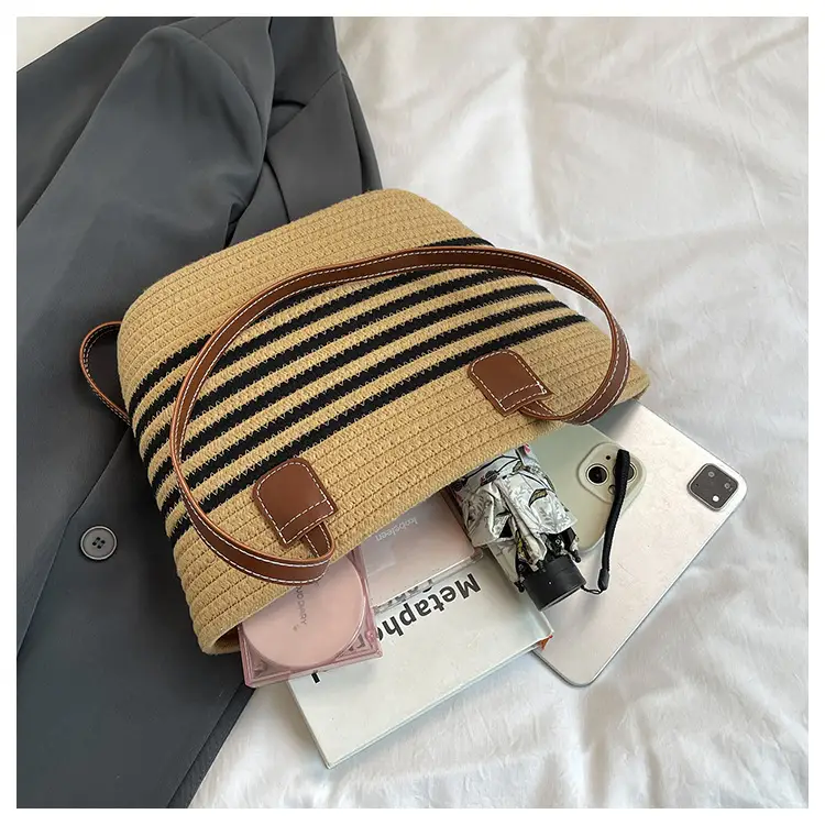 Straw Beach Bag Large Capacity Wind Resistant — feature 9