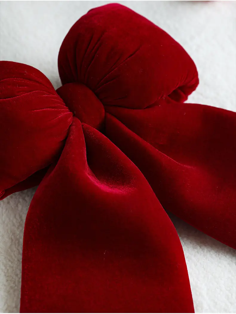 Red Flannelette Bow for Weddings & Christmas Decor — feature 8