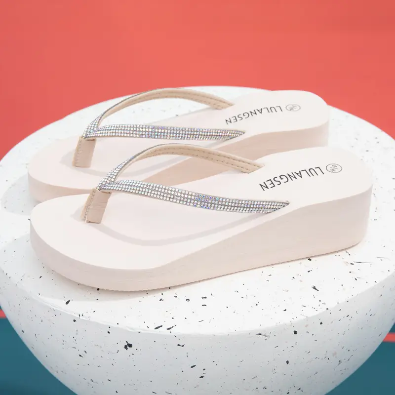 Summer Cross-border Internet Celebrous New Beach Colored Diamond High-end Sense Platform Thick Bottom Clip Flip-flops for Women - Image 3