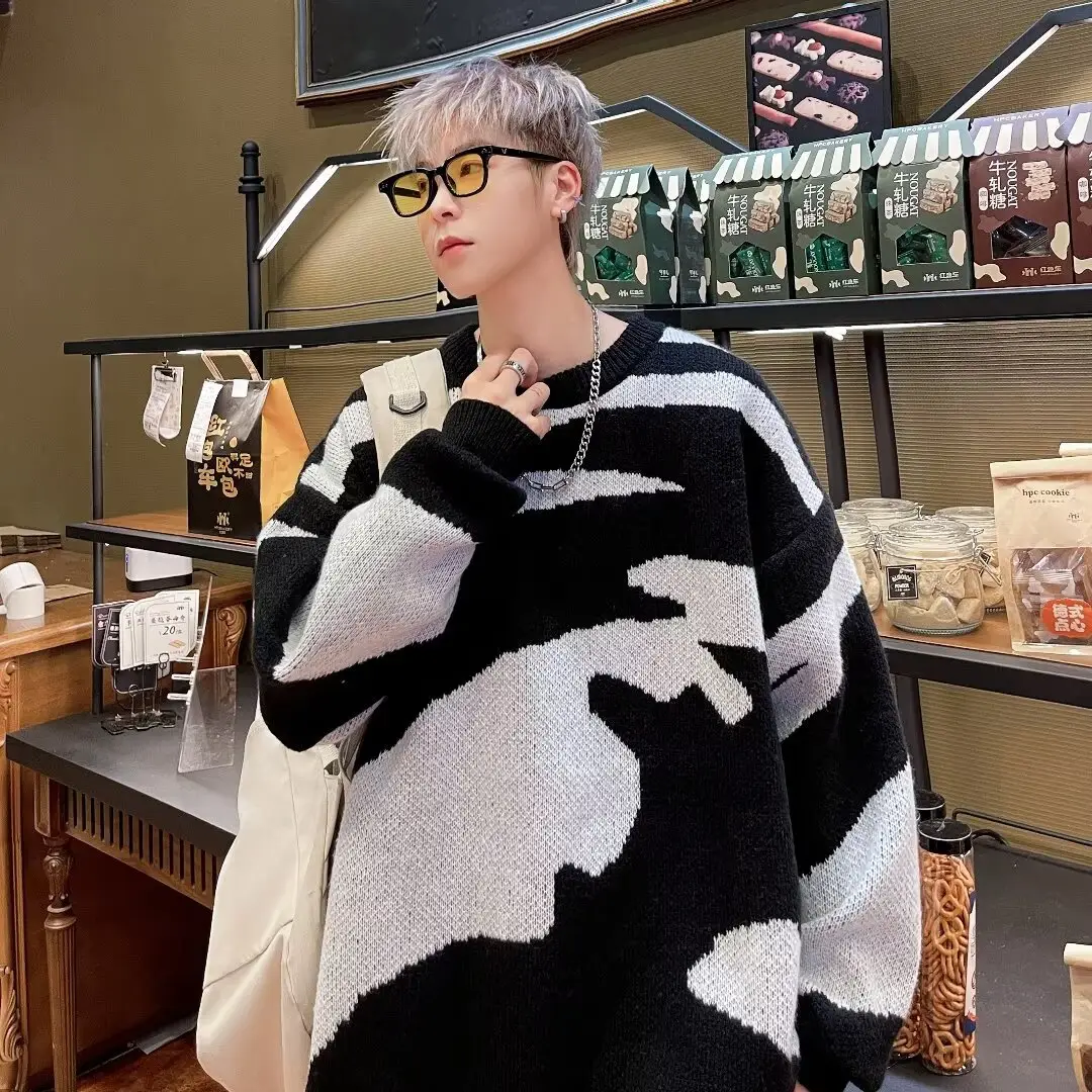 Men's Black & White Knit Sweater Lazy Wind — feature 11