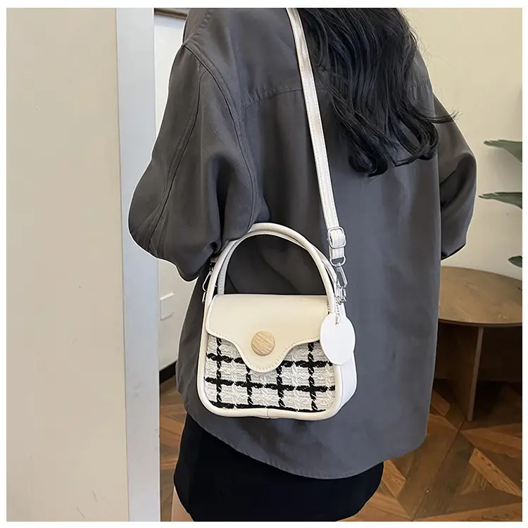 2024 New Elegant Fashion Crossbody Bag with Plaid Design — feature 9