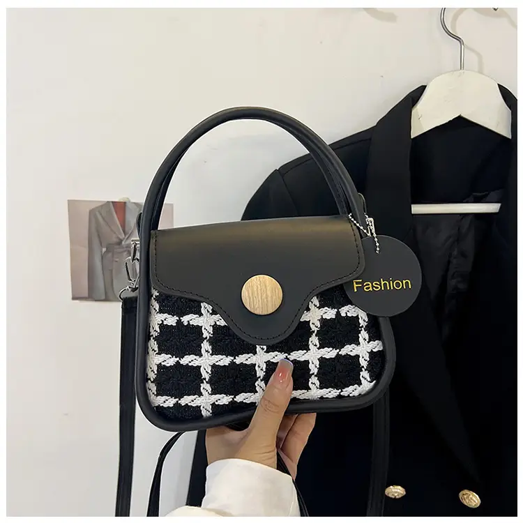 2024 New Elegant Fashion Crossbody Bag with Plaid Design