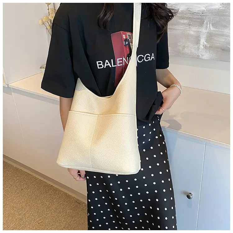 Red Leather Bucket Bag for Women 2024 — feature 10