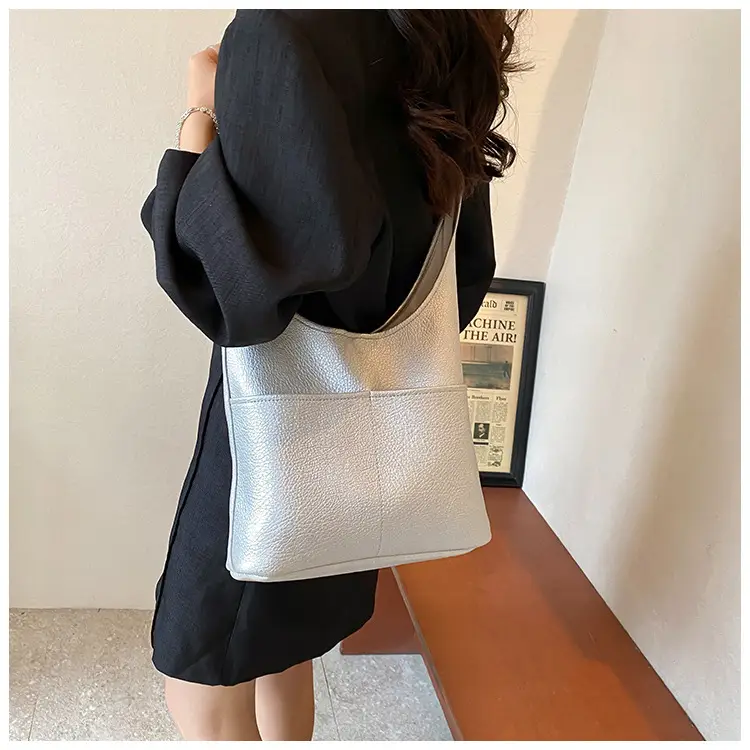 Red Leather Bucket Bag for Women 2024 — feature 8