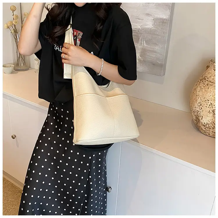 Red Leather Bucket Bag for Women 2024 — feature 9