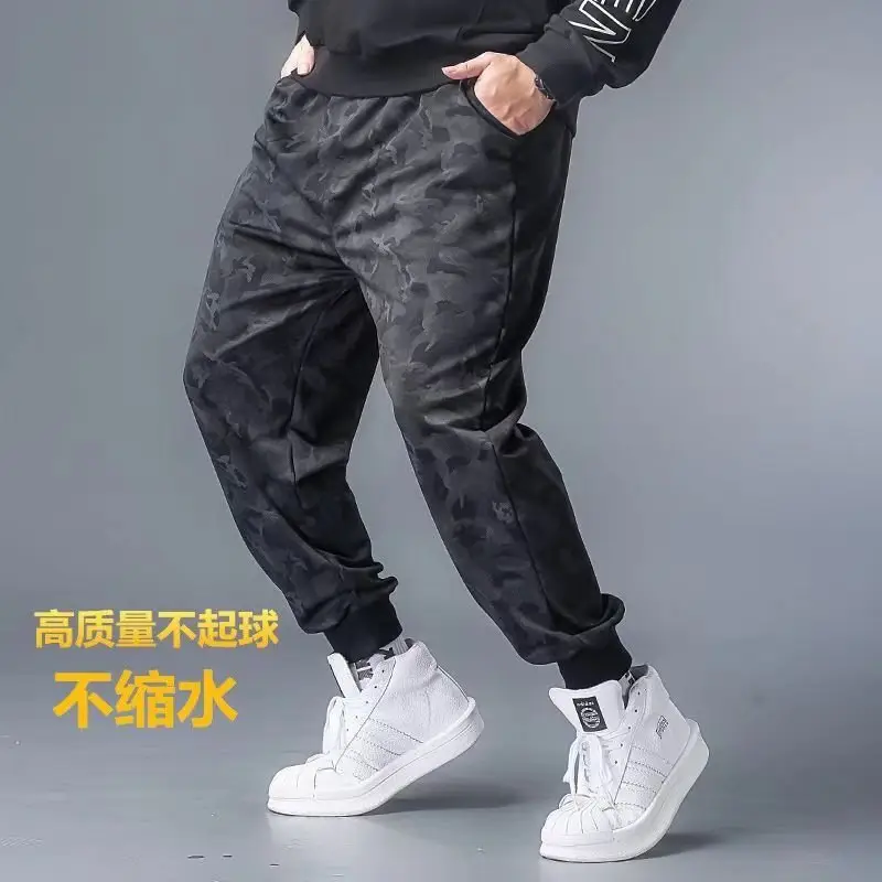 Plus Size Camo Cargo Pants Men Black 300 Jin - Image 5