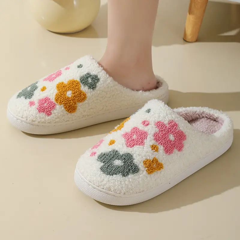 New Comfortable Home Cute Colored Flowers Winter Cotton Slippers for Men and Women Couple Warm Indoor Cotton Slippers Wholesale