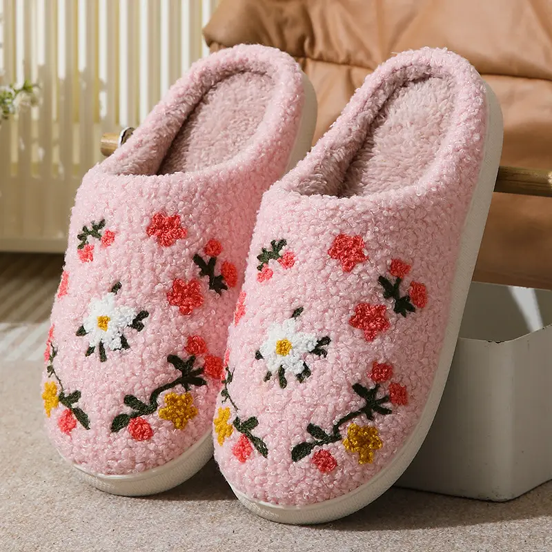 New Comfortable Home Cute Colored Flowers Winter Cotton Slippers for Men and Women Couple Warm Indoor Cotton Slippers Wholesale