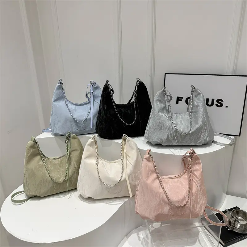 Black Textured Shoulder Bag for Women 2024 - Image 9