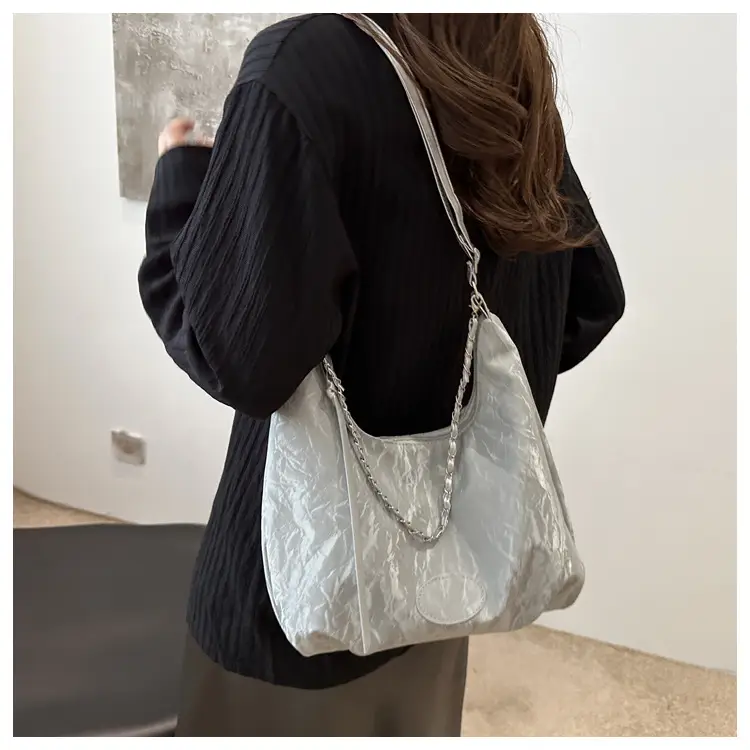 Black Textured Shoulder Bag for Women 2024 — feature 17