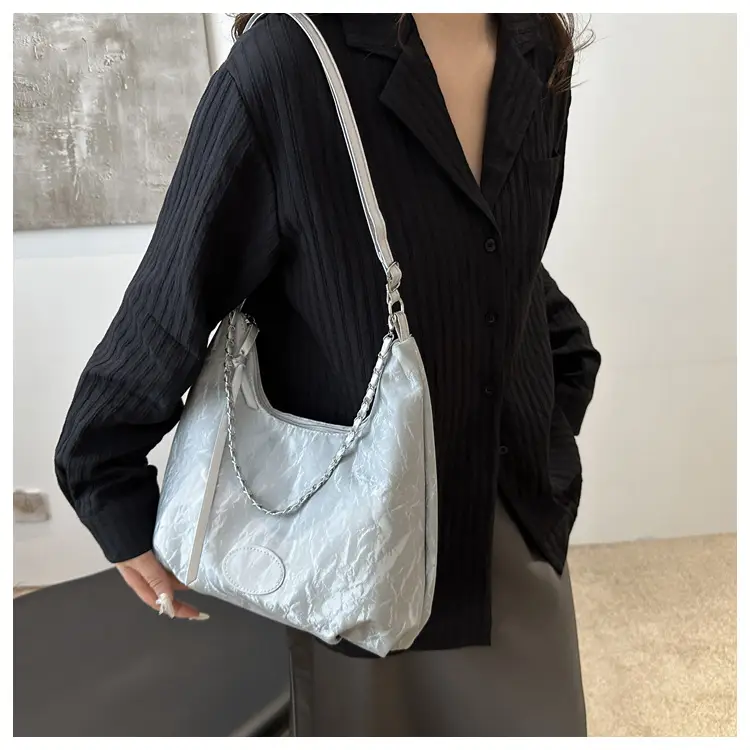 Black Textured Shoulder Bag for Women 2024 — feature 19