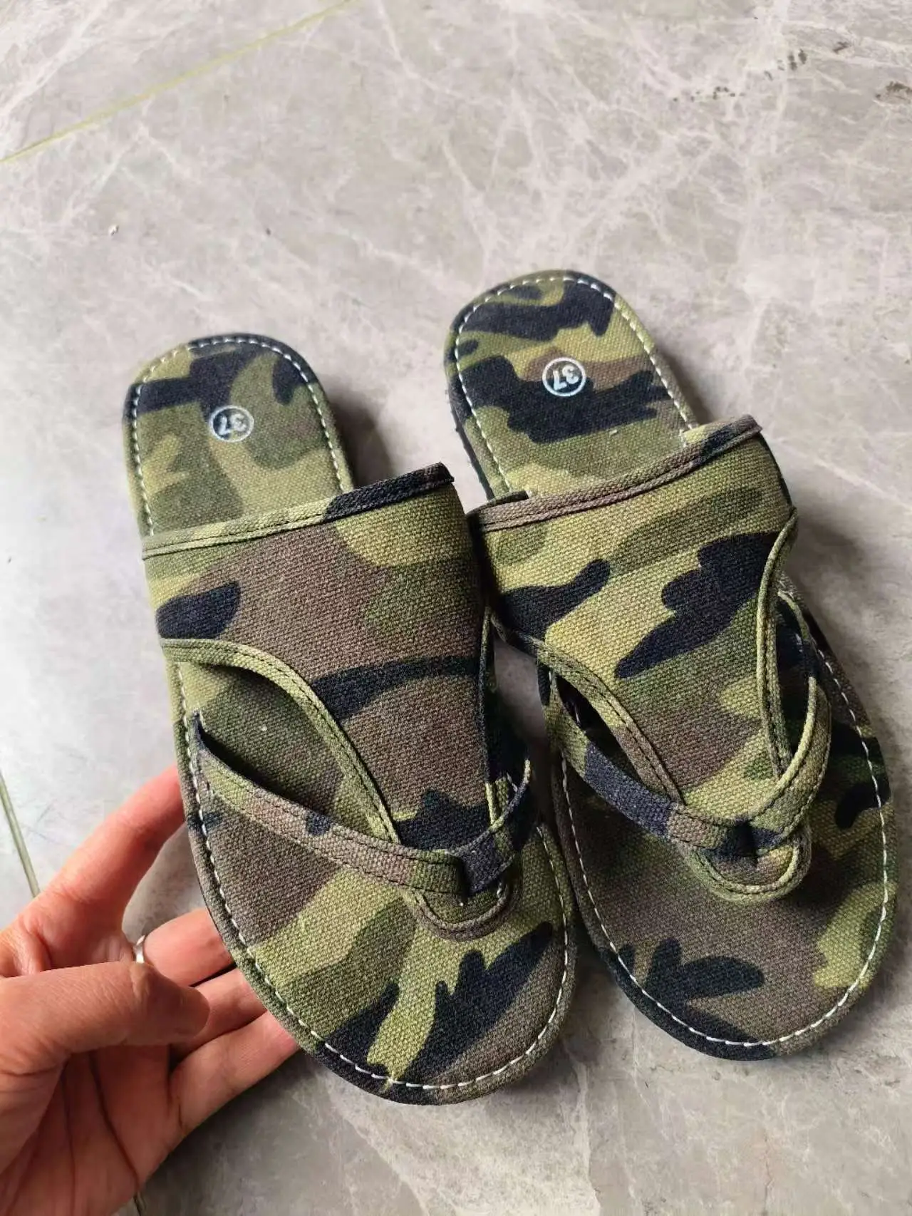 Women Cross-Color Sandals Slip-On Lightweight Comfortable — feature 10