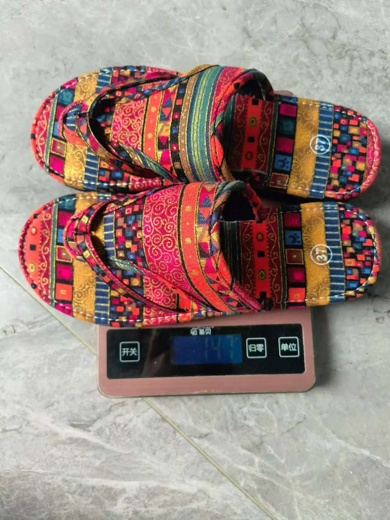 Women Cross-Color Sandals Slip-On Lightweight Comfortable — feature 17
