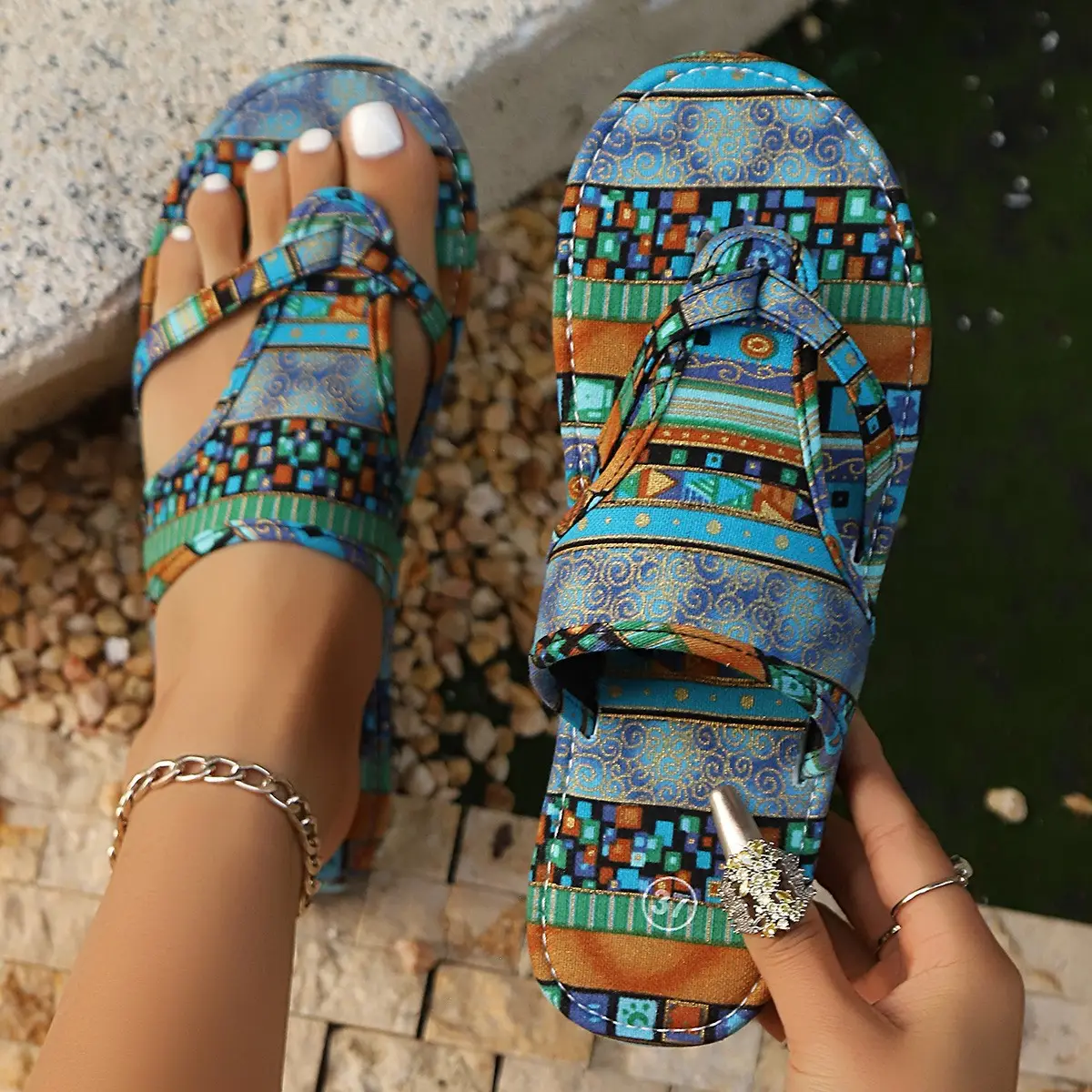 Women Cross-Color Sandals Slip-On Lightweight Comfortable — feature 5