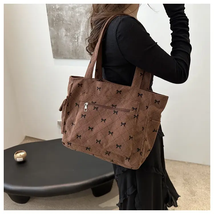 2024 Spring Shoulder Crossbody Tote Bag with Bow Print — feature 15