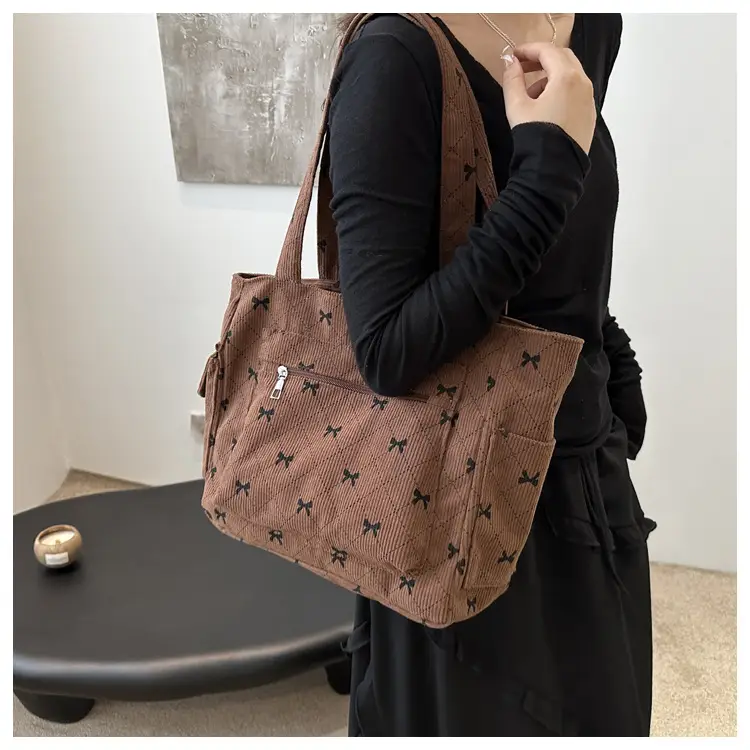 2024 Spring Shoulder Crossbody Tote Bag with Bow Print — feature 16