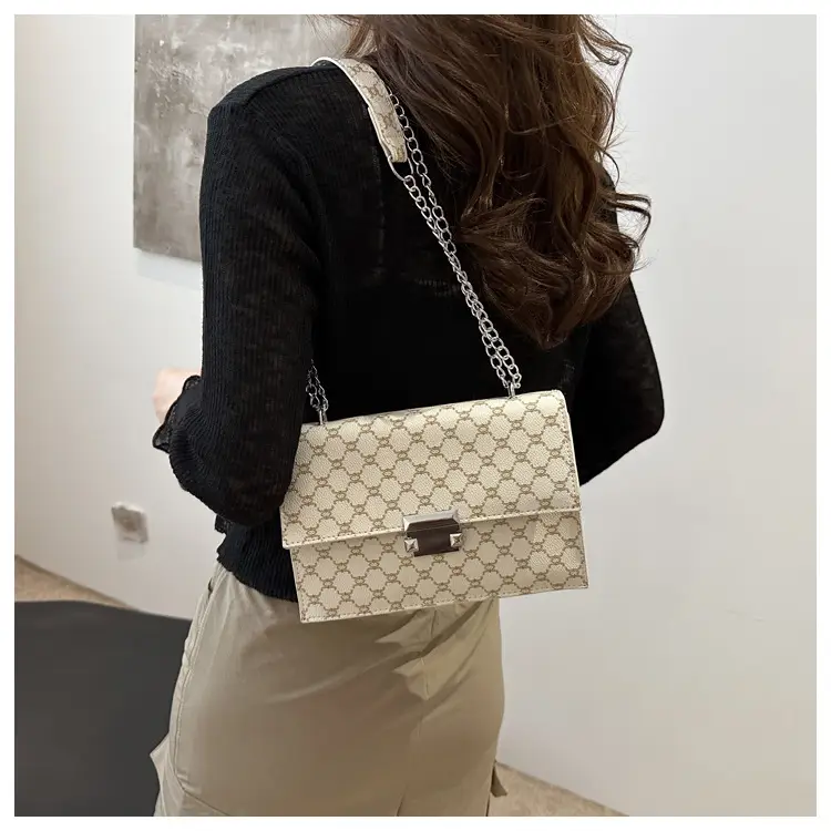 Retro Small Bag Women Chain Plaid 2024 — feature 10