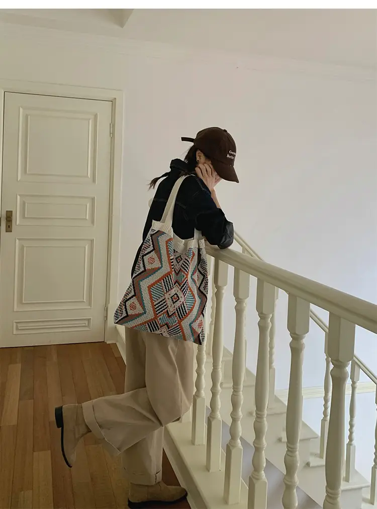 Retro Color Contrast Woven Shopping Bag Large Capacity — feature 12