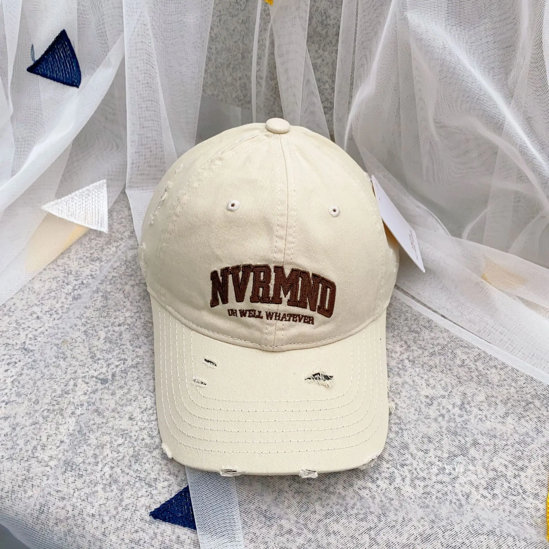 Korean Style Ins Cyber Celebrity NV Cotton Baseball Cap Big Head Ware for Men and Women Couple All-Match Soft Top Cap - Image 3