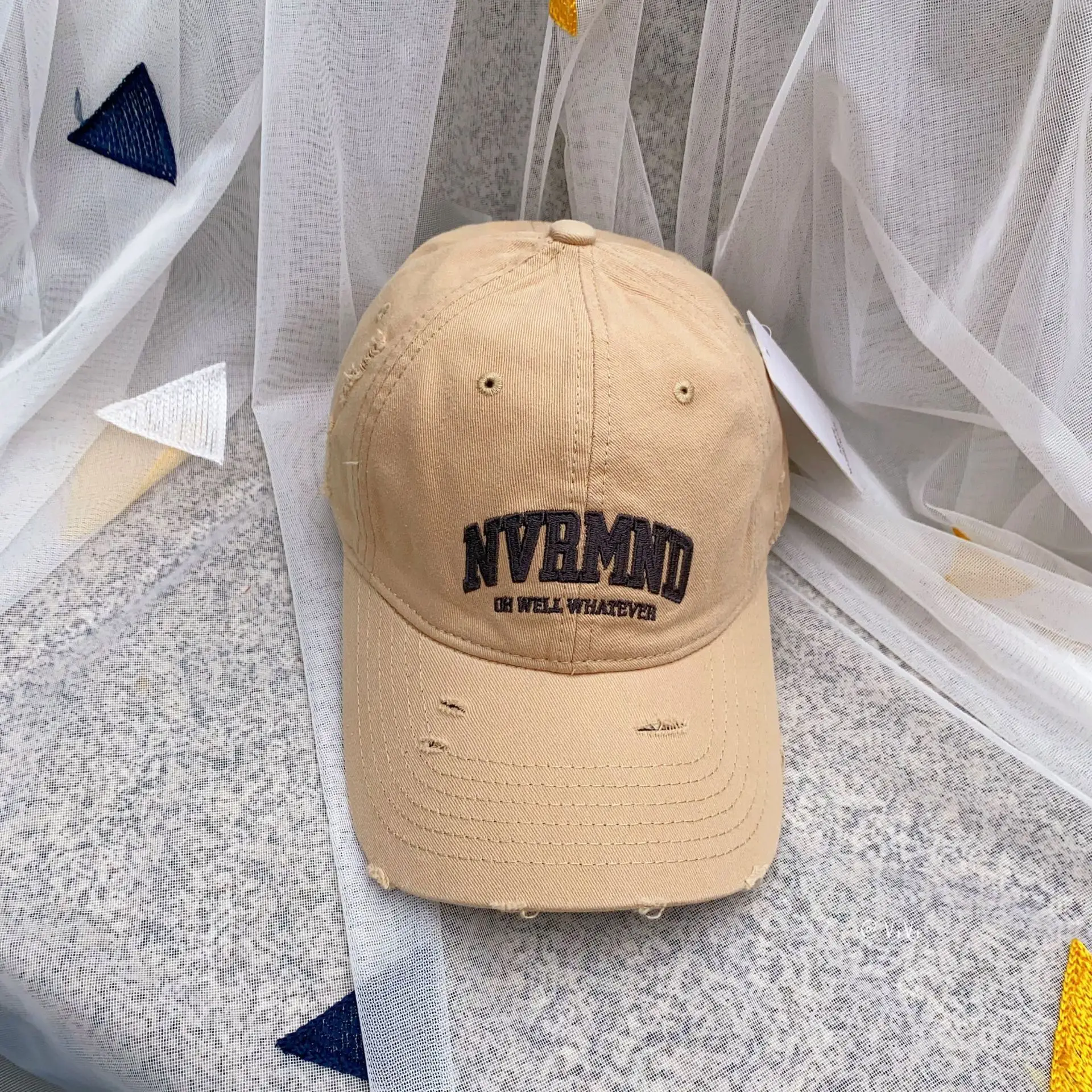 Korean Style Ins Cyber Celebrity NV Cotton Baseball Cap Big Head Ware for Men and Women Couple All-Match Soft Top Cap - Image 4