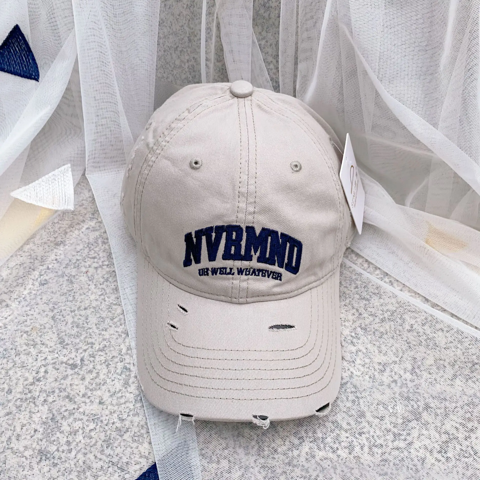 Korean Style Ins Cyber Celebrity NV Cotton Baseball Cap Big Head Ware for Men and Women Couple All-Match Soft Top Cap - Image 5