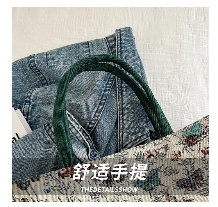 Niche Floral Canvas Shoulder Bag 2024 — feature 4