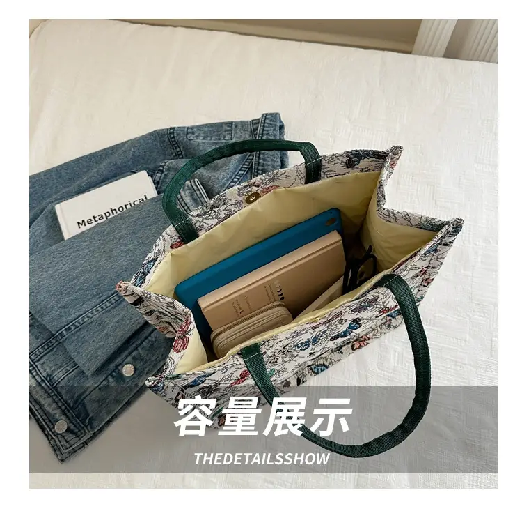 Niche Floral Canvas Shoulder Bag 2024 — feature 7
