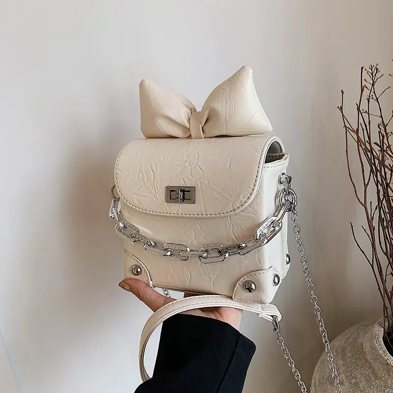 Black Bow Chain Mini Shoulder Bag for Women - Image 12