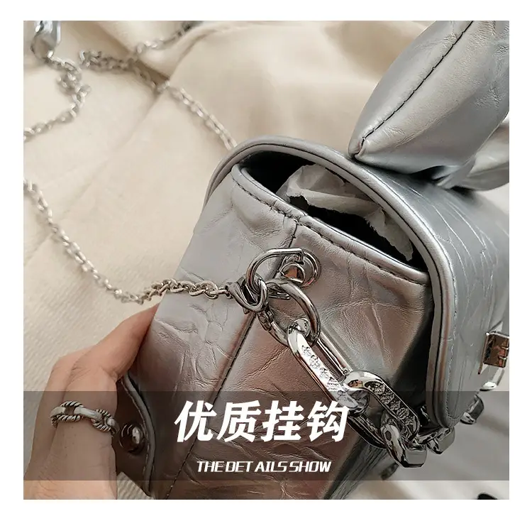 Black Bow Chain Mini Shoulder Bag for Women — feature 7