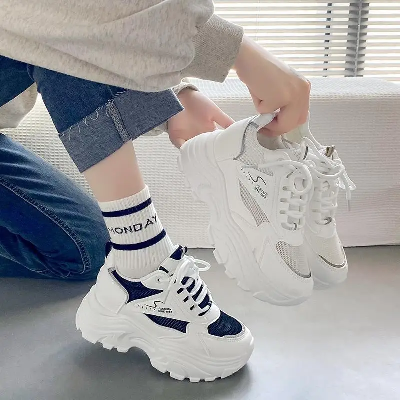 Small Height-Increasing White Shoes for Women Thick-Soled Versatile 2025 Spring & Fall New Style Breathable Casual Sports Shoes for Daddy Women - Image 4