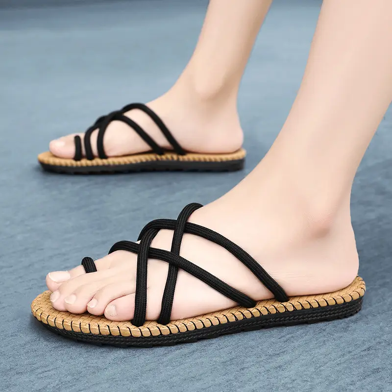 Non-slip flip-flops men's soft bottom casual outdoor summer light wear-resistant beach sandals wholesale factory - Image 5