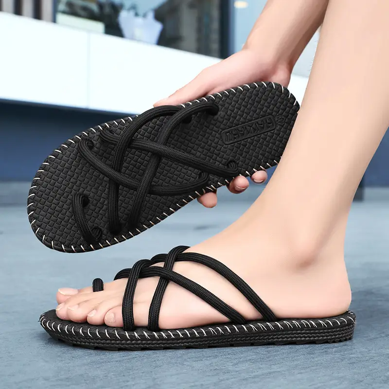 Non-slip flip-flops men's soft bottom casual outdoor summer light wear-resistant beach sandals wholesale factory - Image 2