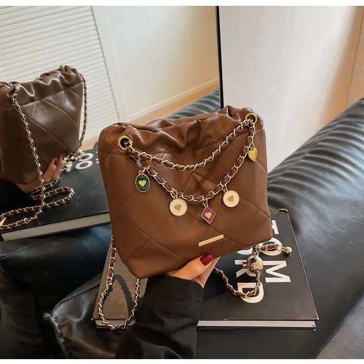 Women Diamond Chain Crossbody Bag Cream 2026 — feature 30