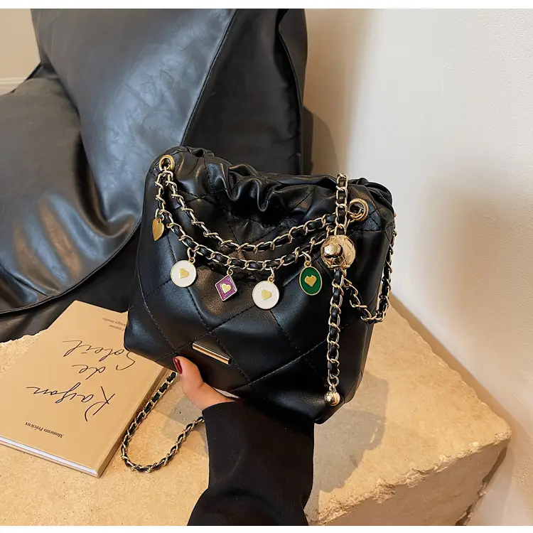 Women Diamond Chain Crossbody Bag Cream 2026 — feature 34