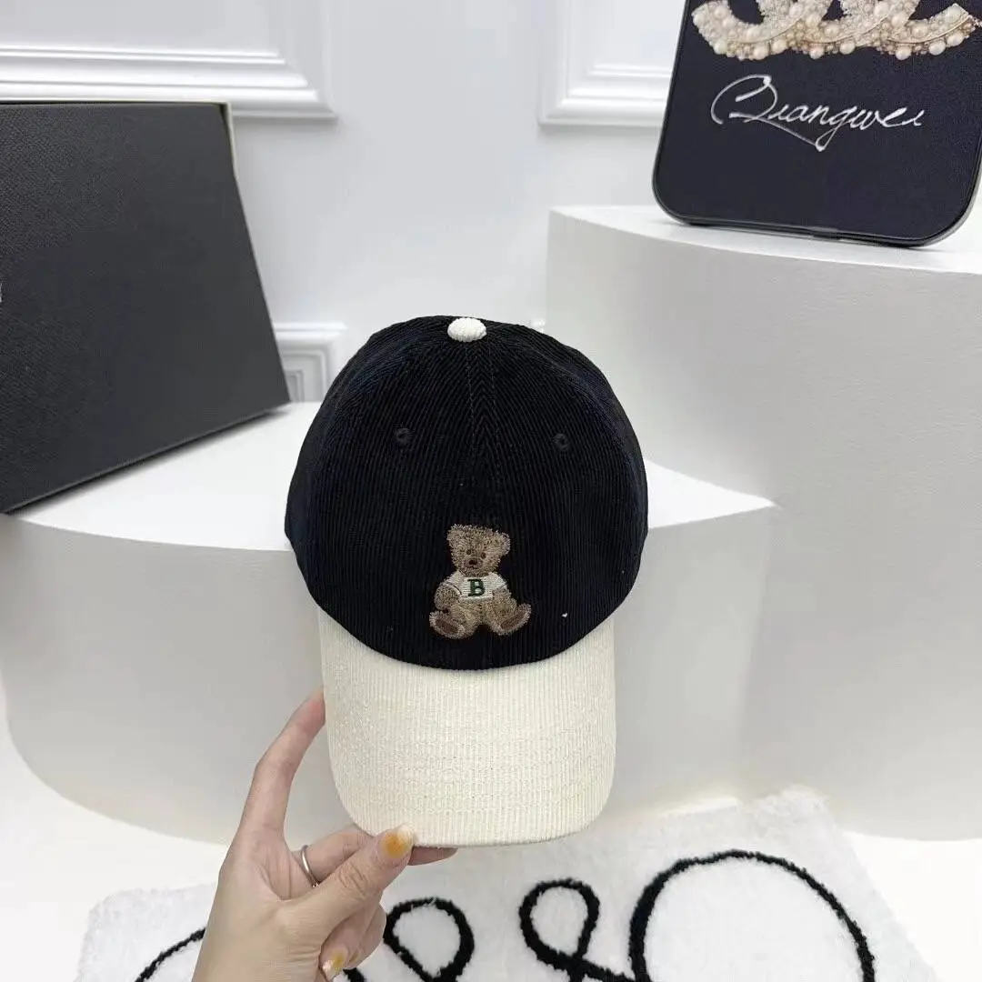 Japanese Style Cartoon Bear Cap for Women Beige Spring Autumn — feature 5