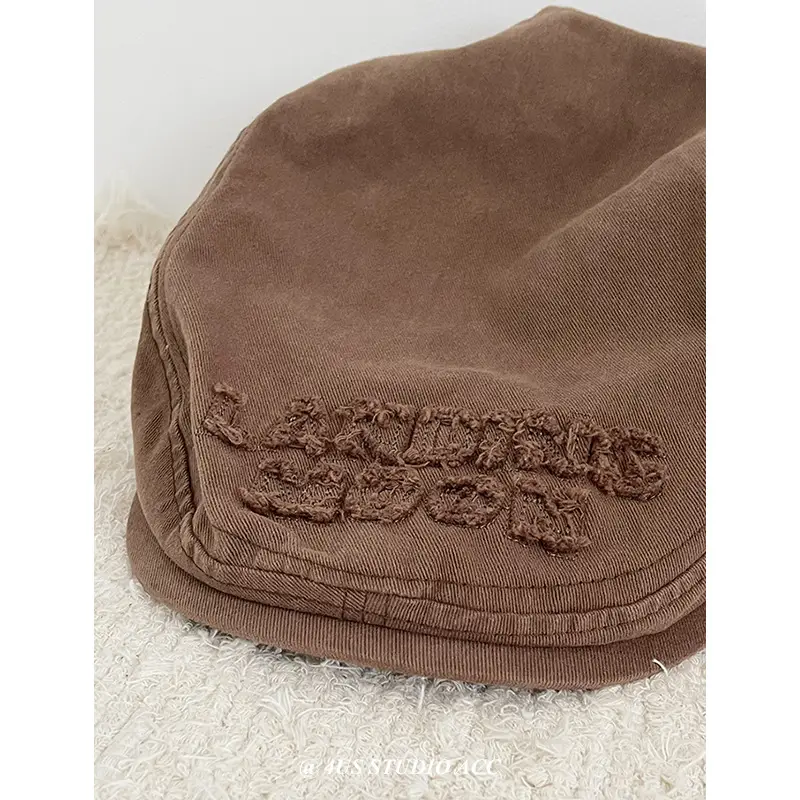 Women's Vintage Newsboy Cap White Japanese Style Forward - Image 8