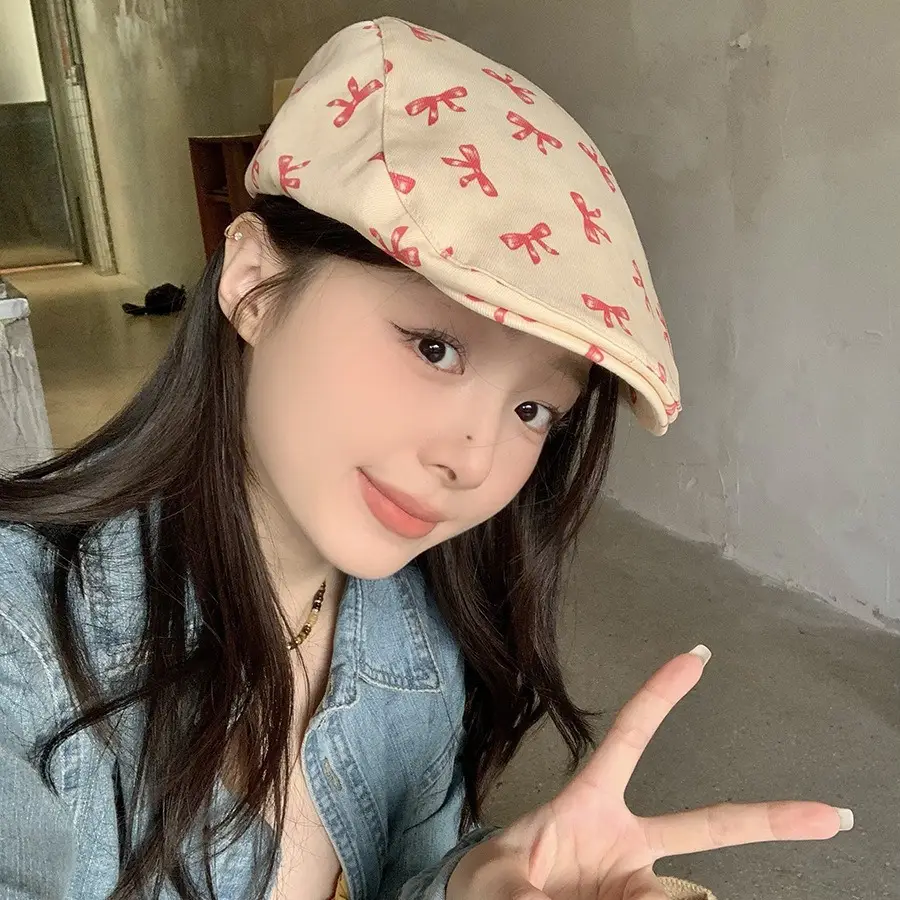Women's Pastoral Graffiti Bow Camping Cap