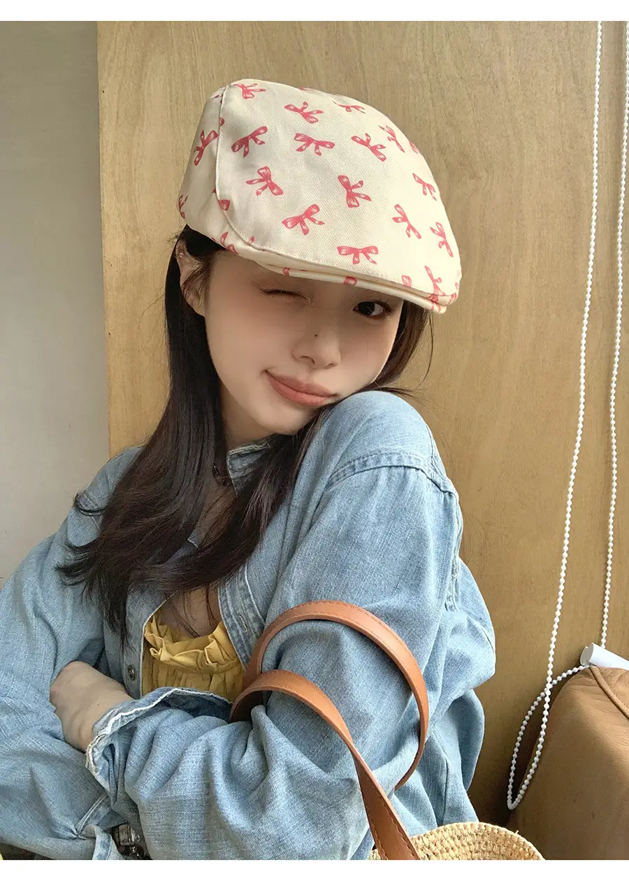Women's Pastoral Graffiti Bow Camping Cap — feature 10