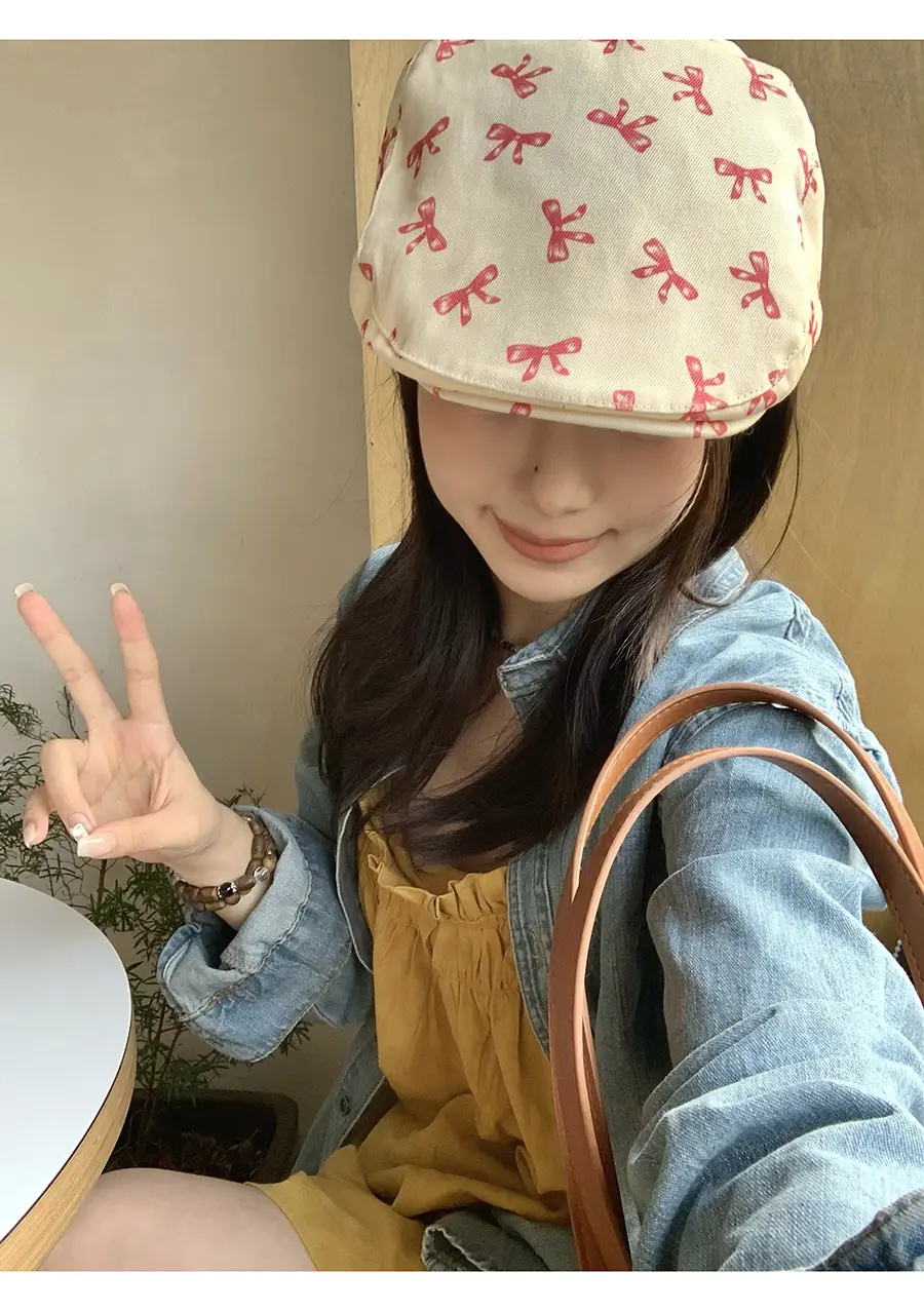 Women's Pastoral Graffiti Bow Camping Cap — feature 11
